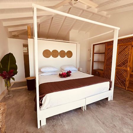 Villa Blanca Chambre D'Hotes Vue Sur Mer 拉斯特拉纳斯 外观 照片